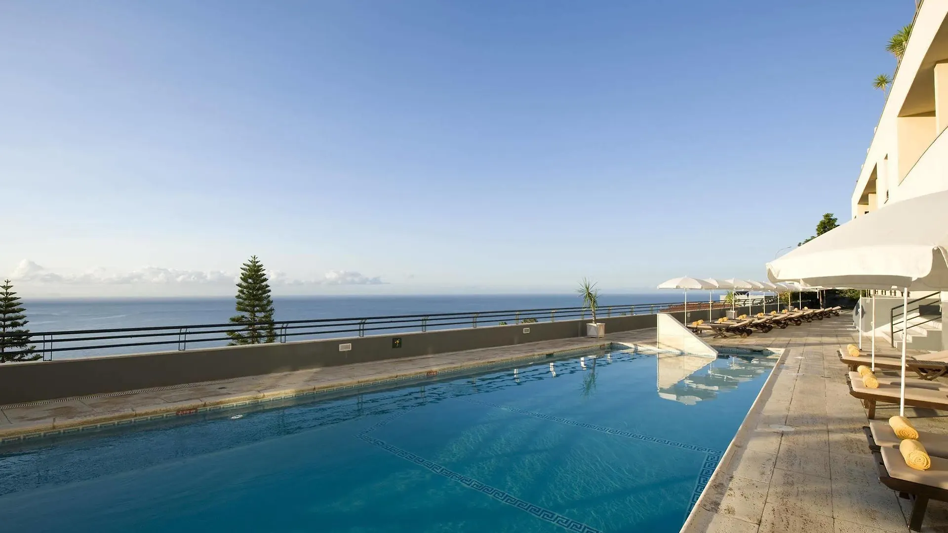 Madeira Panoramico Hotel Funchal  4*, Funchal (Madeira)